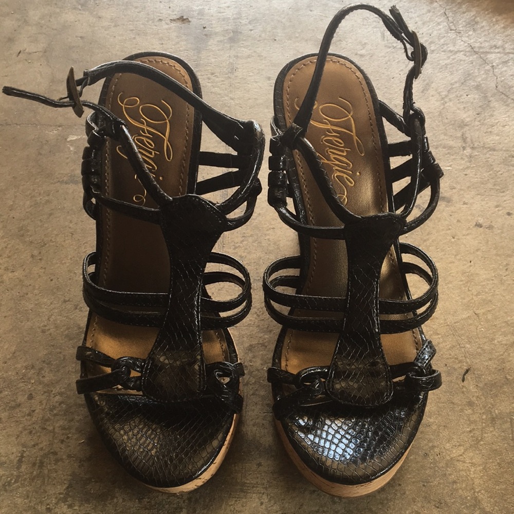 Black Fergie Wedges